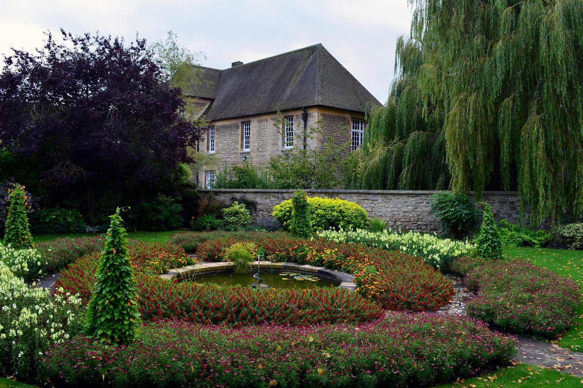 Oxford Botanic Gardens & Arboretum - Milton Hill House